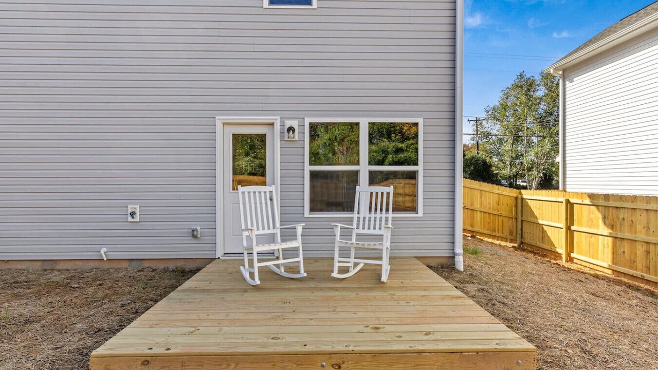 Photo of Patio Balcony in Paw Creek