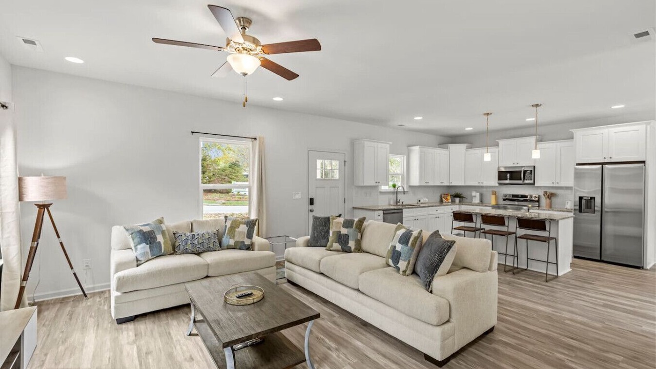 Photo of Livingroom in Paw Creek