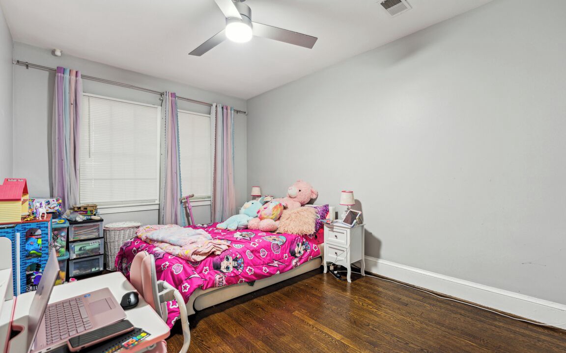 Photo of Bedroom in Edgewood