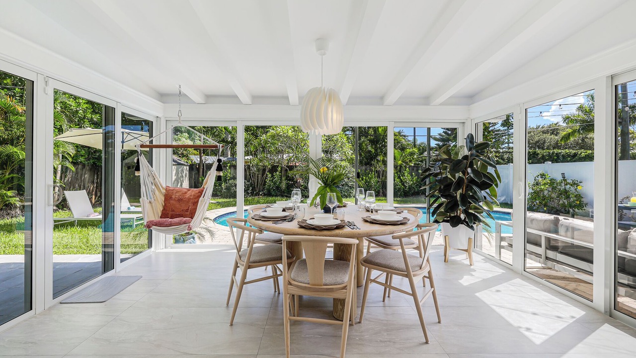 Photo of Outdoor in Poinsettia Heights