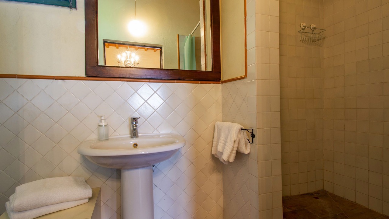 Photo of Bathroom in Palaia