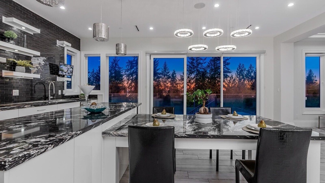 Photo of Others in West Vancouver