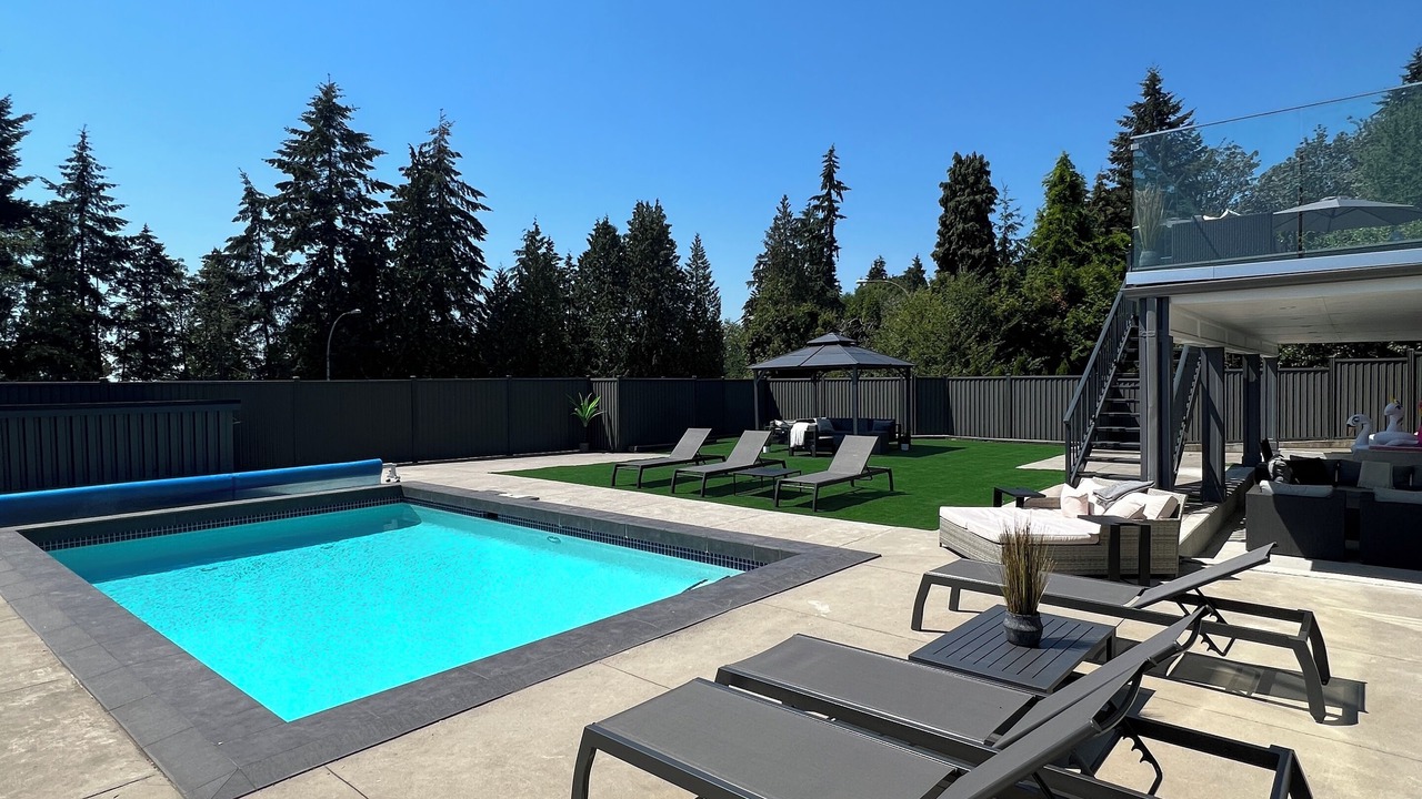 Photo of Outdoor in West Vancouver