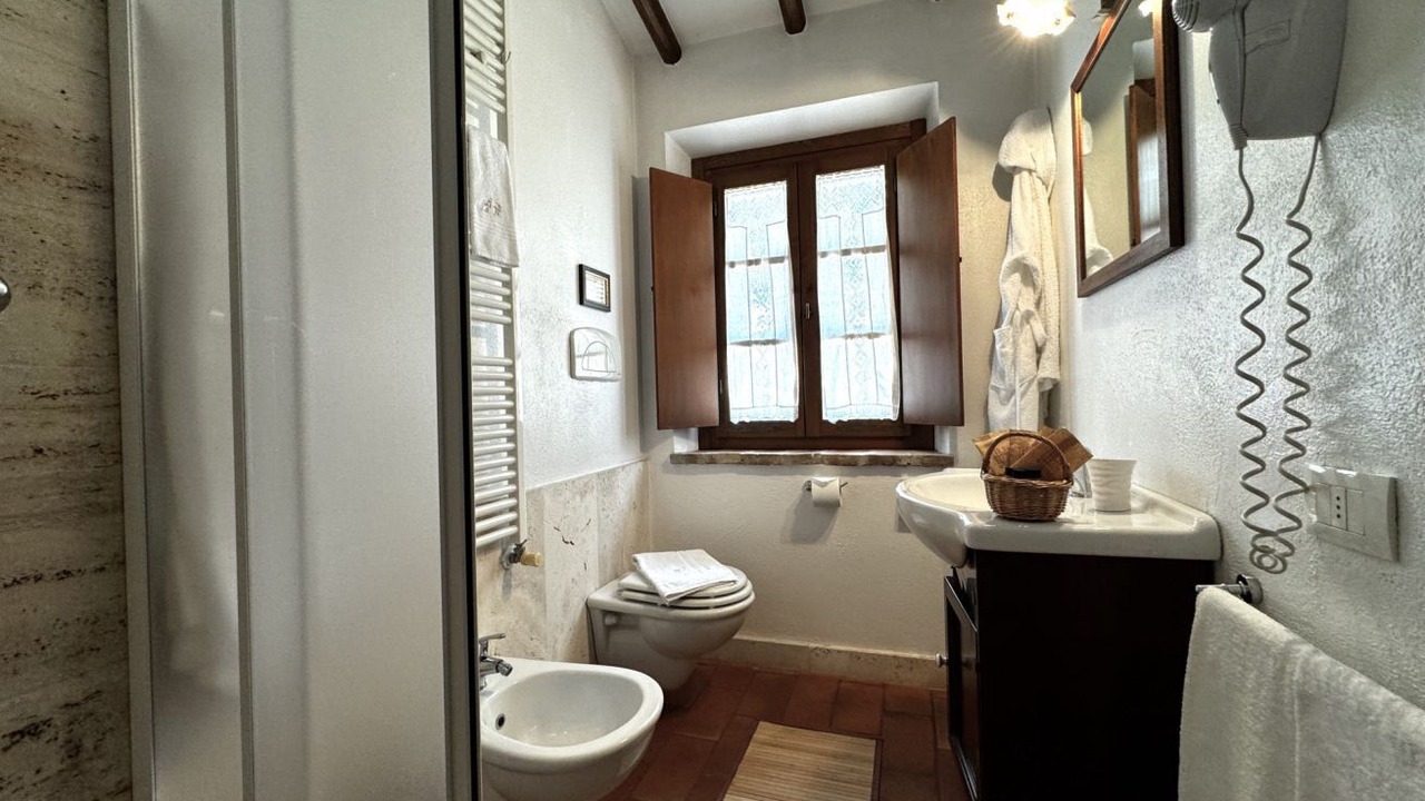 Photo of Bathroom in Bucine