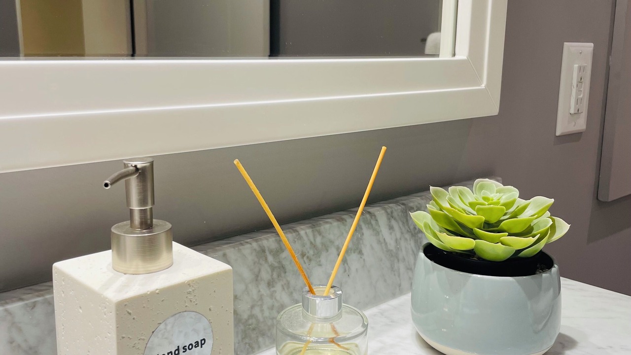Photo of Bathroom in Dundarave