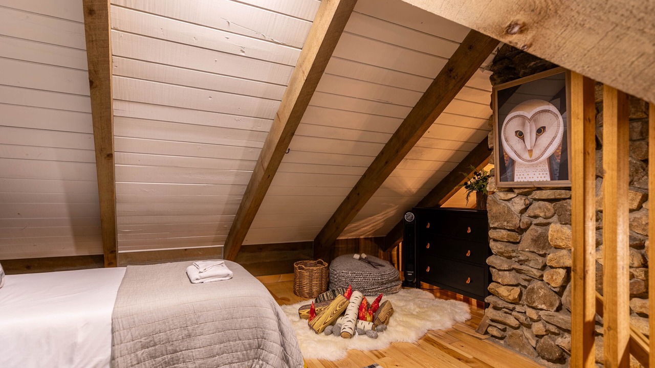 Photo of Bedroom in Apple Ridge
