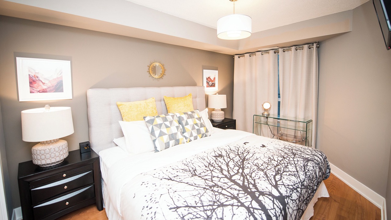 Photo of Bedroom in Toronto Entertainment District
