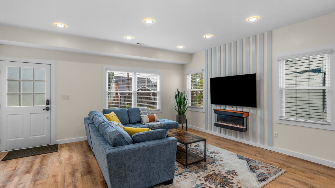 Photo of Livingroom in Plaza Midwood