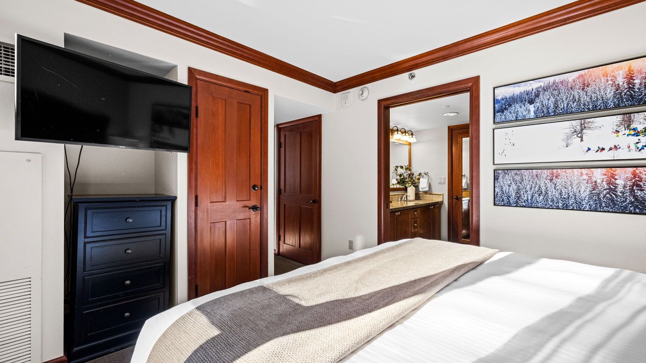 Photo of Bedroom in Olympic Valley