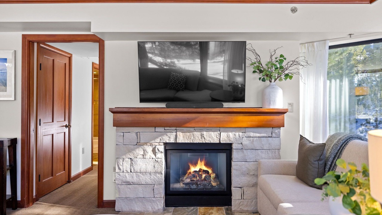 Photo of Livingroom in Olympic Valley