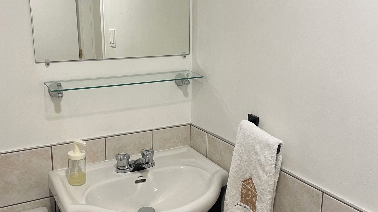 Photo of Bathroom in Deep Cove