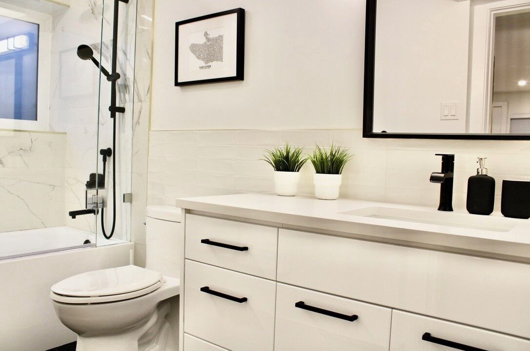 Photo of Bathroom in Knight