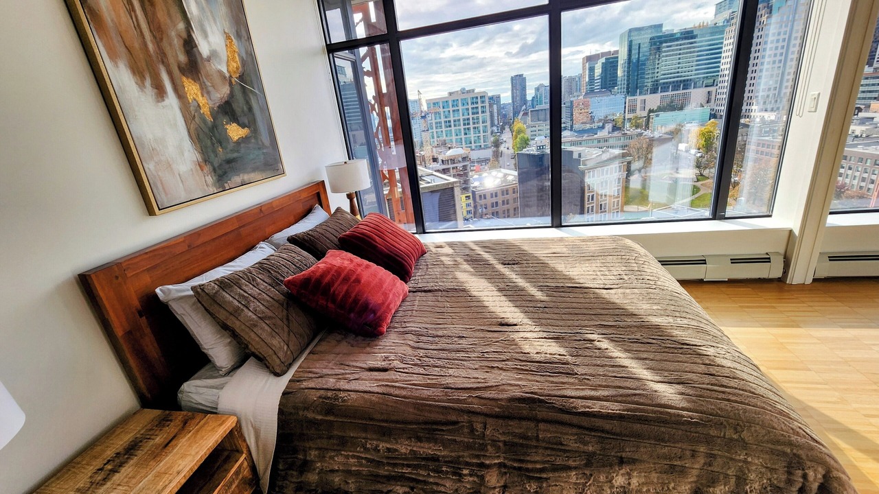 Photo of Bedroom in Gastown