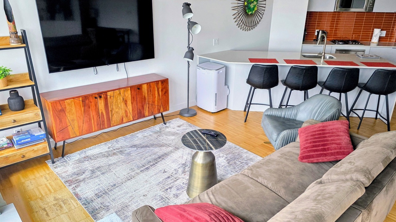 Photo of Livingroom in Gastown