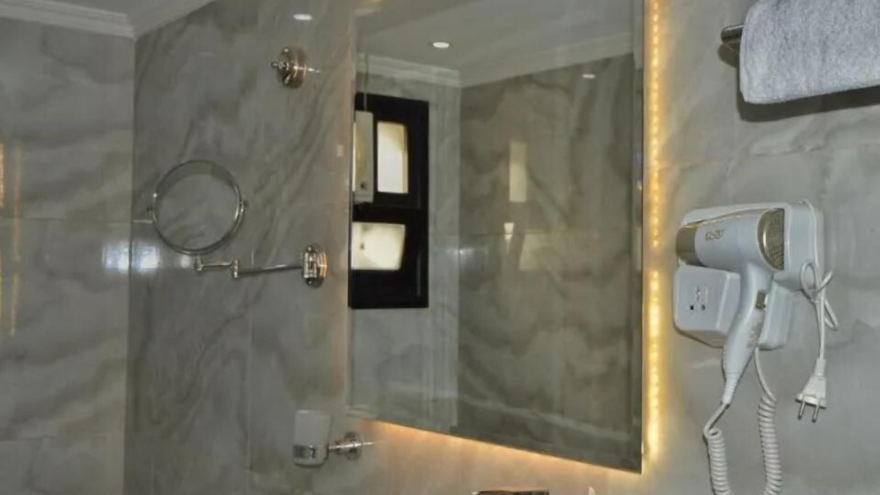 Photo of Bathroom in Al-'Umraniyah