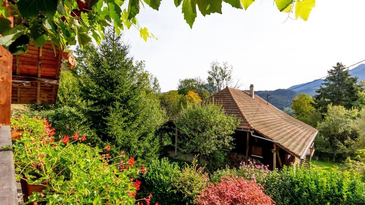Photo of Outdoor in Thenesol