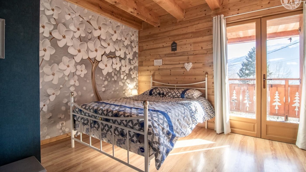Photo of Bedroom in Thenesol