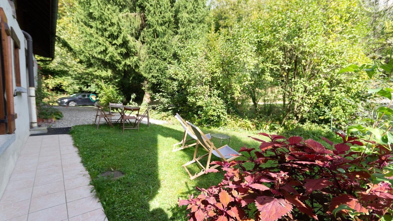 Photo of Outdoor in Thenesol