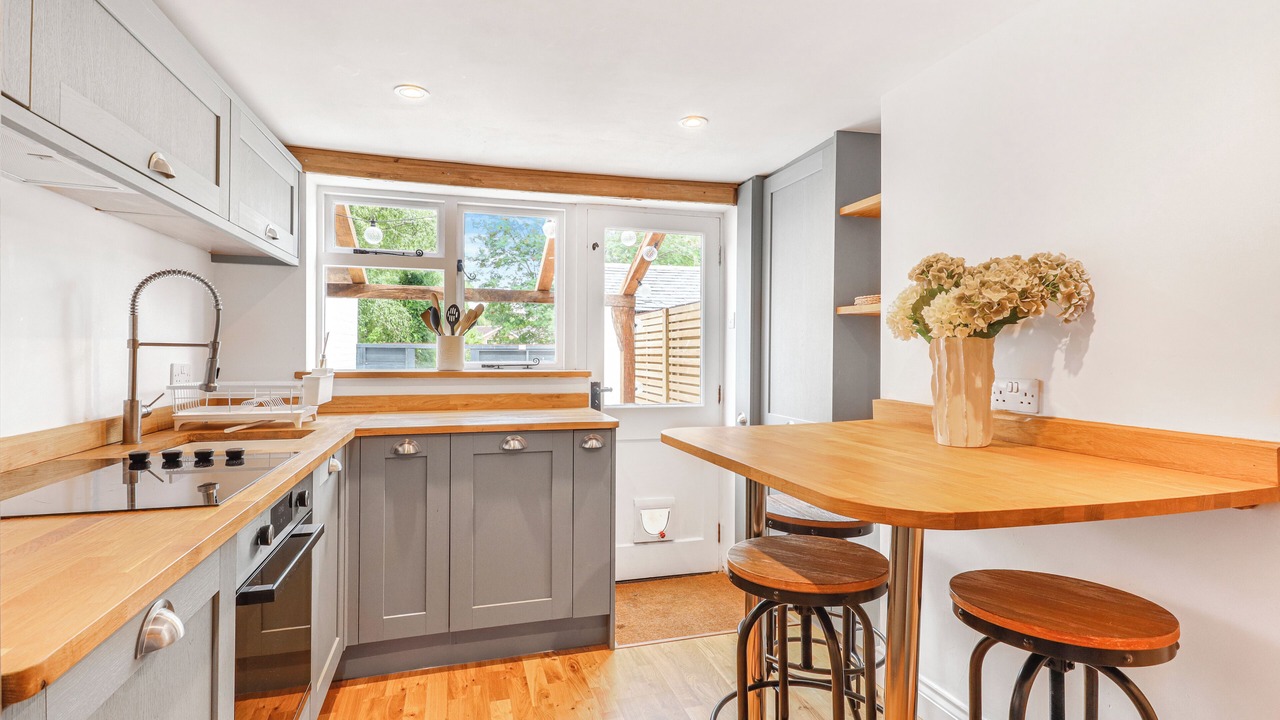 Photo of Kitchen in Kenilworth
