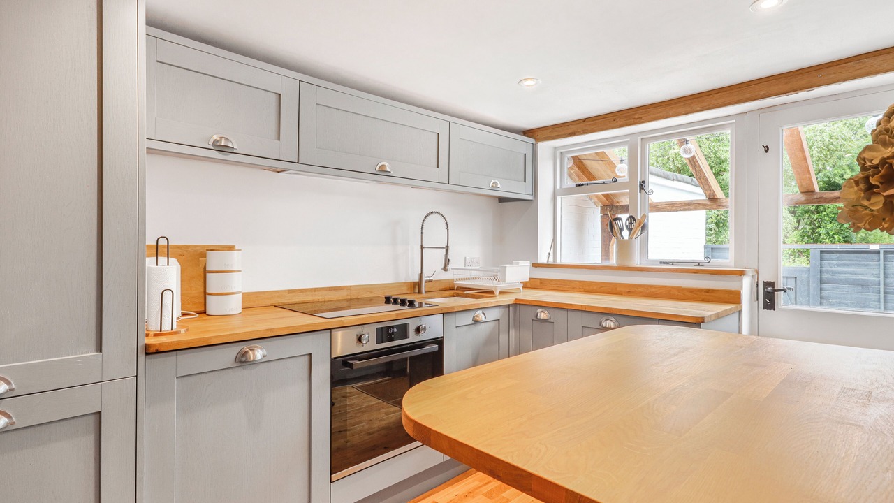 Photo of Kitchen in Kenilworth