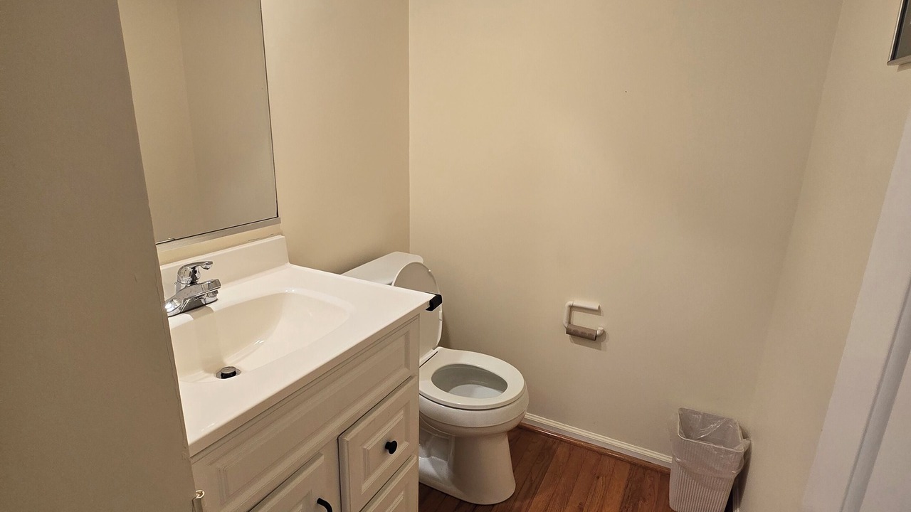 Photo of Bathroom in Fairland