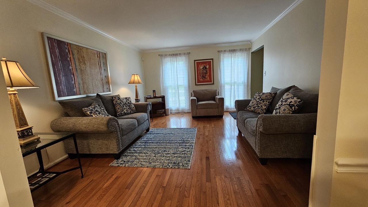 Photo of Livingroom in Fairland