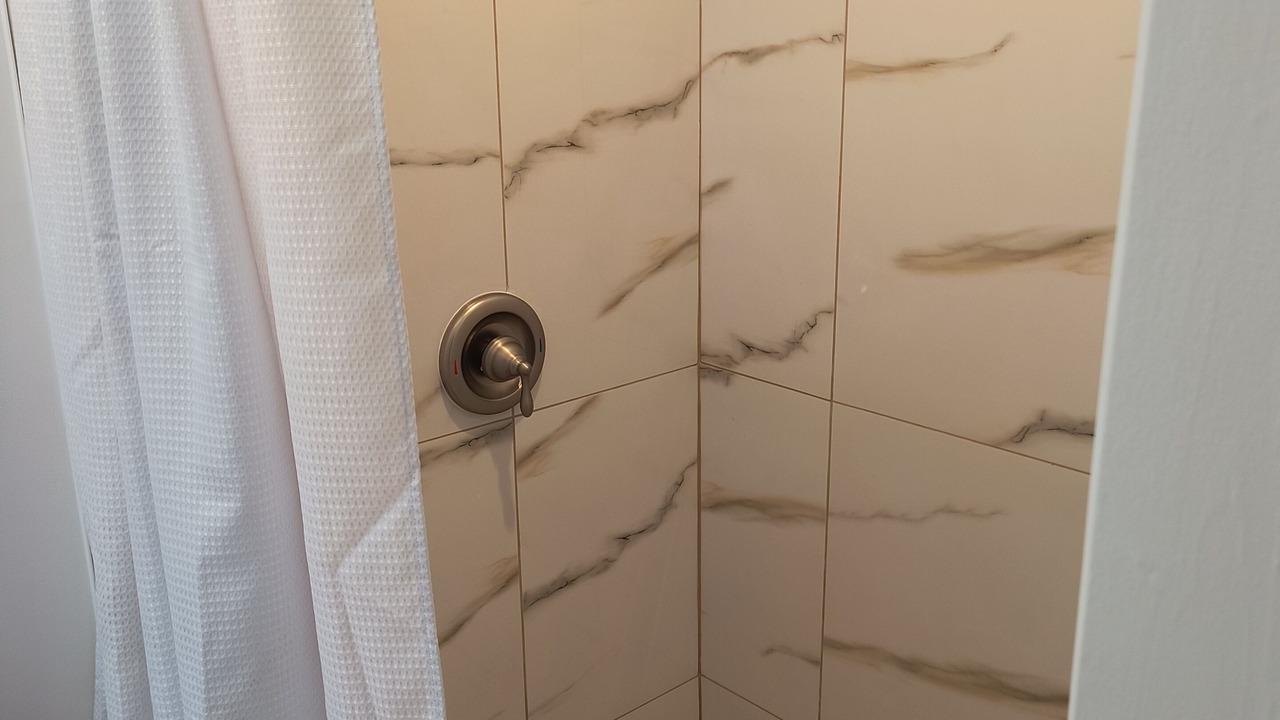 Photo of Bathroom in Whitesboro