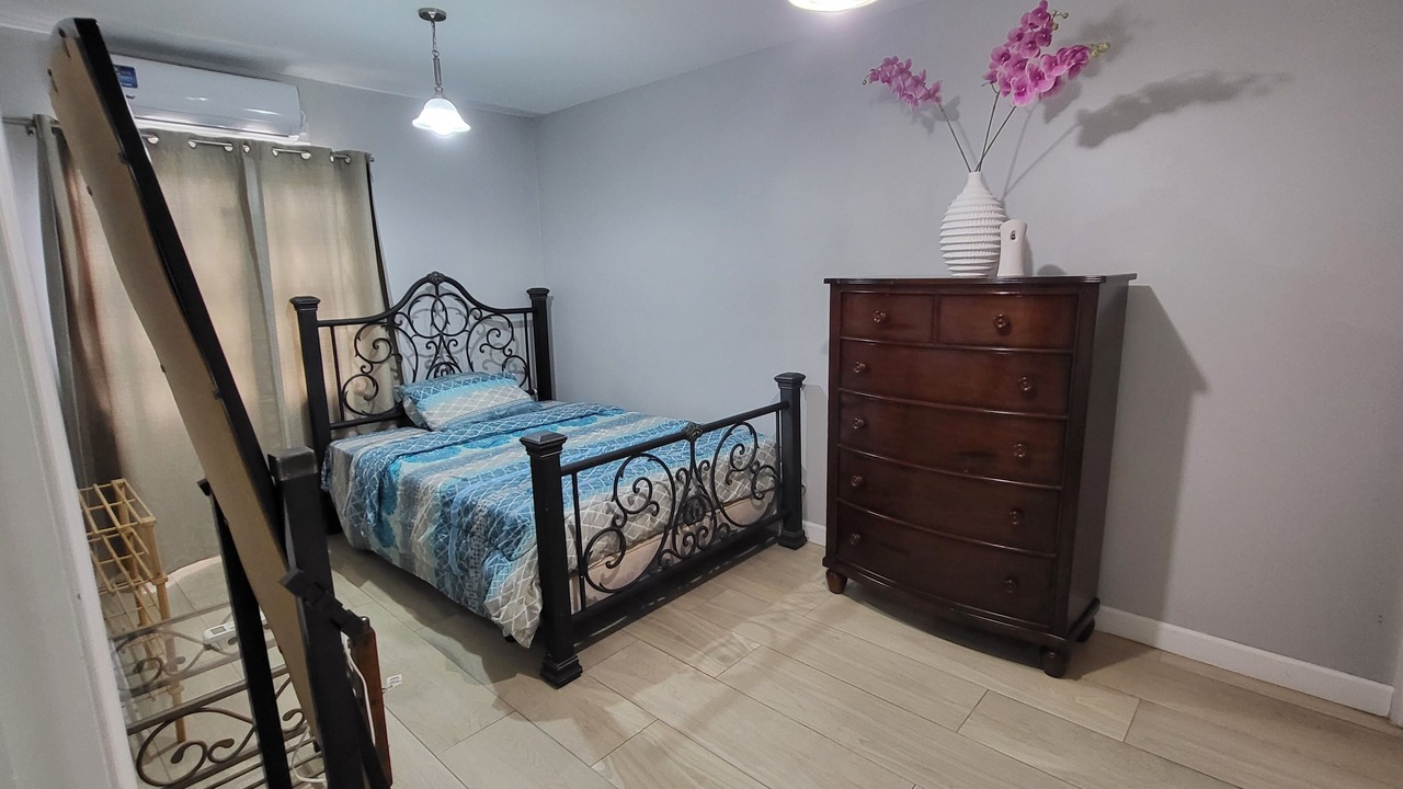 Photo of Bedroom in Gulf View