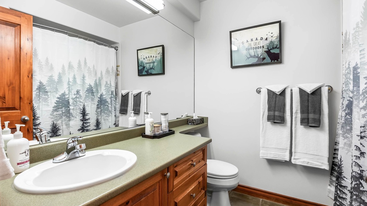 Photo of Bathroom in Sun Peaks