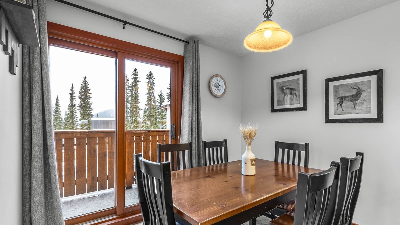 Photo of Patio Balcony in Sun Peaks