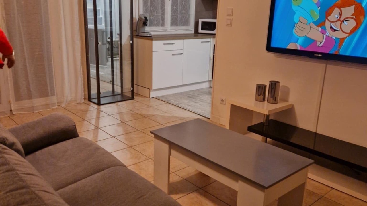 Photo of Livingroom in Albertville