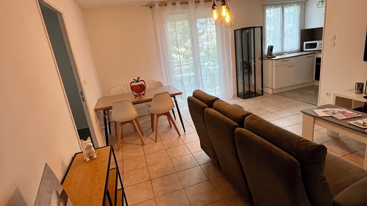 Photo of Livingroom in Albertville