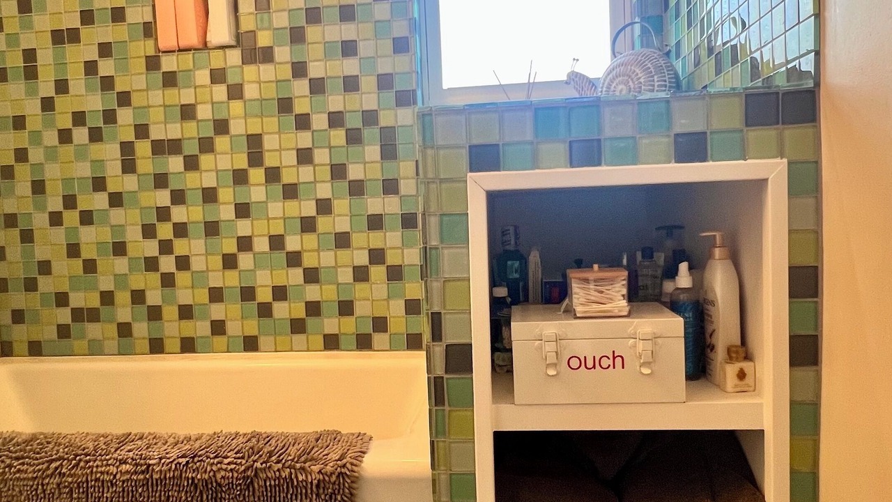 Photo of Bathroom in Mar Vista