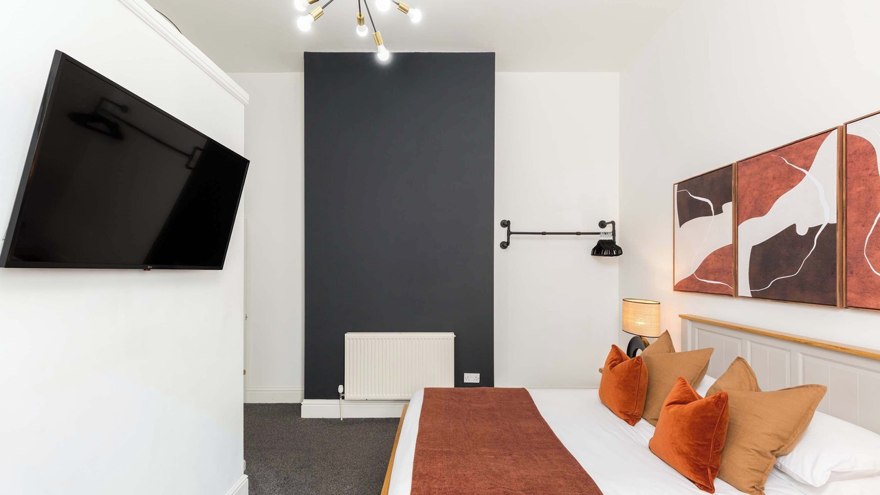Photo of Bedroom in Leamington Spa