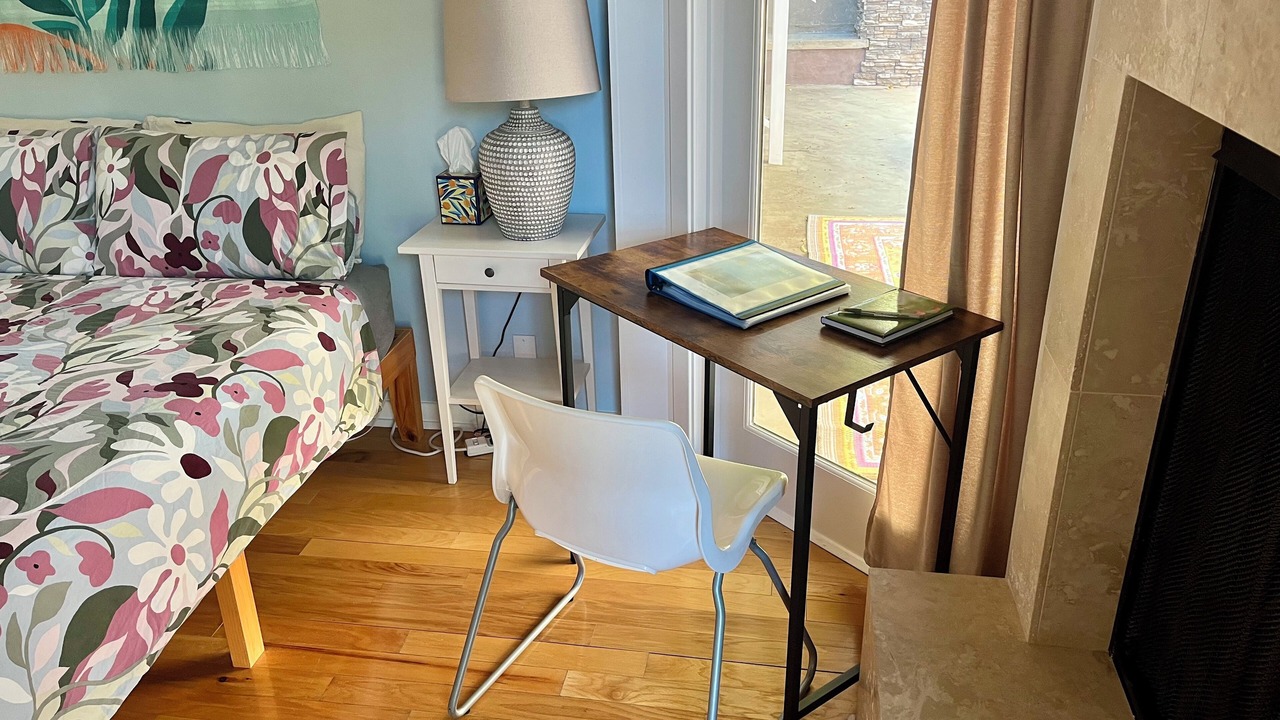 Photo of Bedroom in Alta Mesa