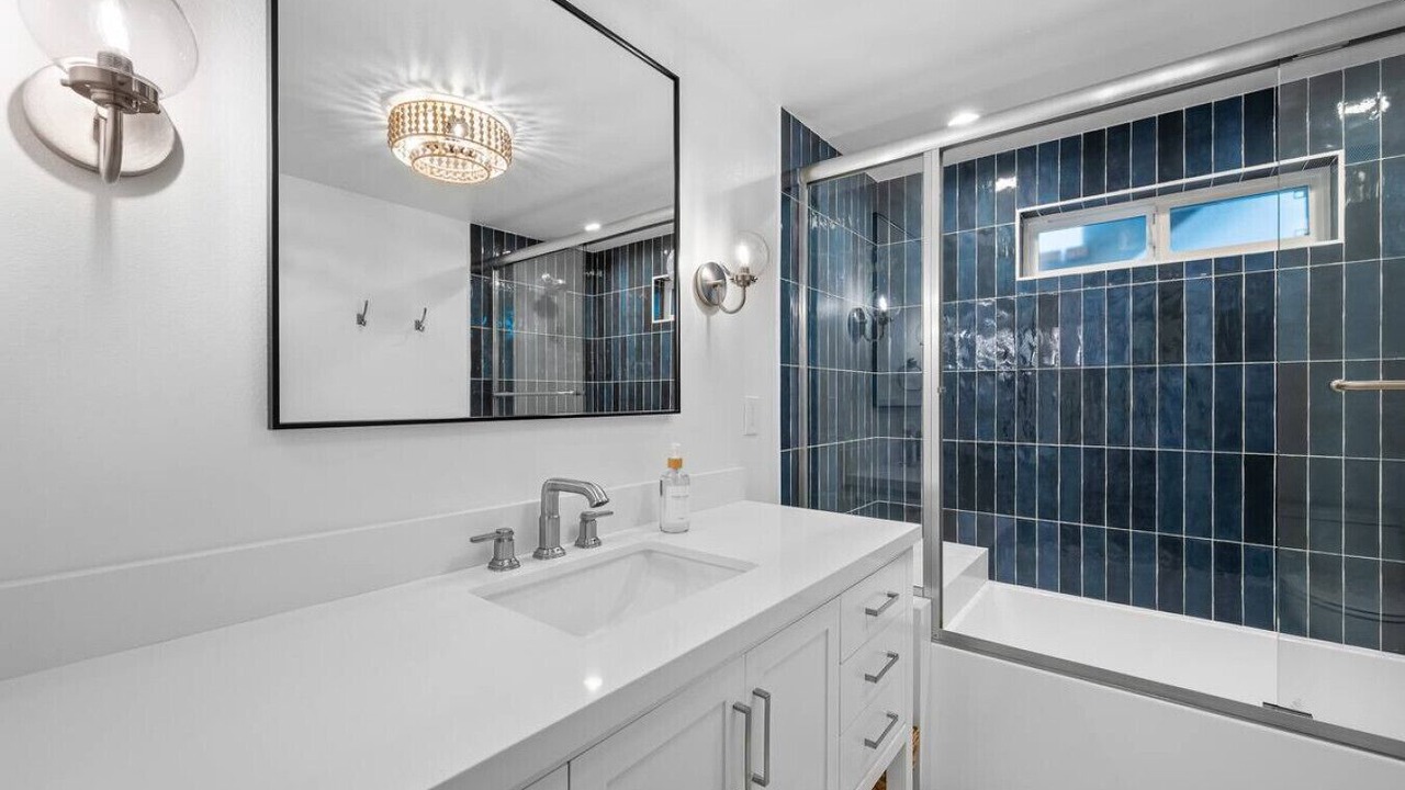 Photo of Bathroom in Balboa Island