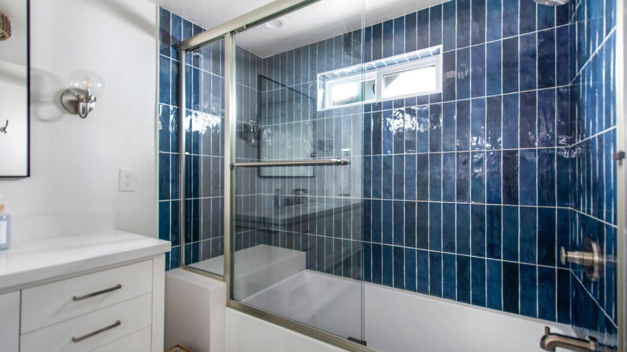 Photo of Bathroom in Balboa Island