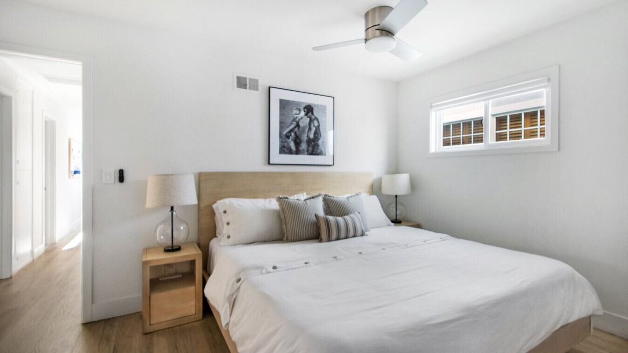 Photo of Bedroom in Balboa Island
