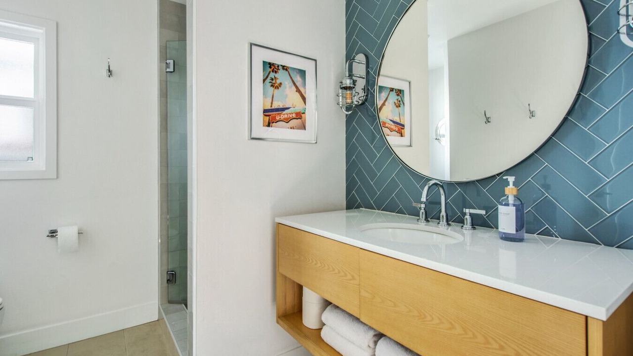 Photo of Bathroom in Balboa Island