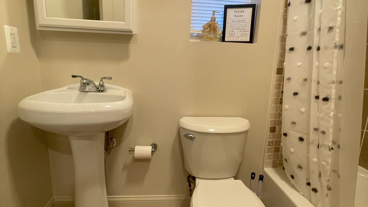 Photo of Bathroom in Washington