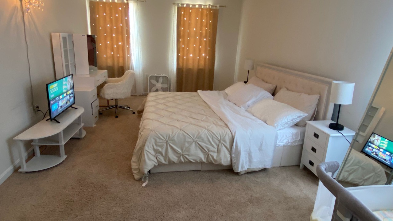 Photo of Bedroom in Calverton