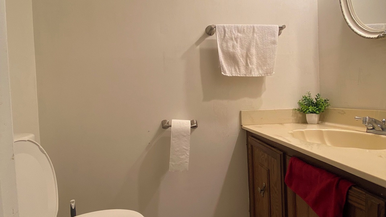 Photo of Bathroom in Calverton