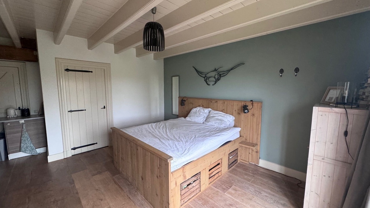 Photo of Bedroom in Beets