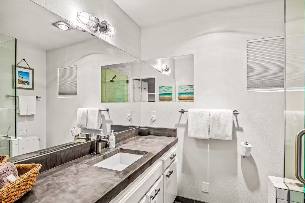 Photo of Bathroom in La Conchita