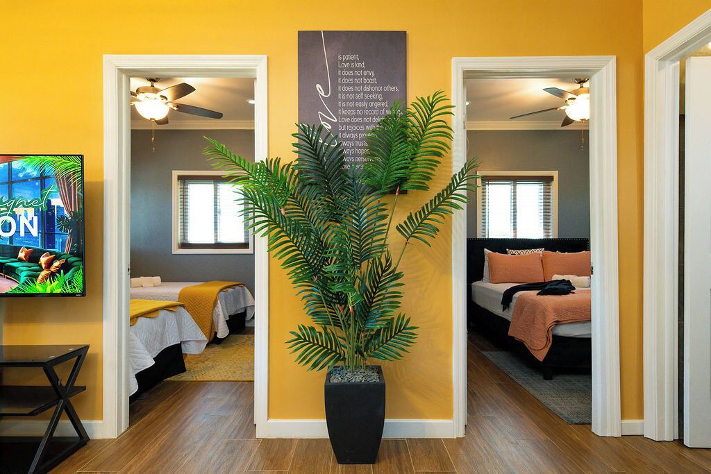 Photo of Bedroom in Tar Bay