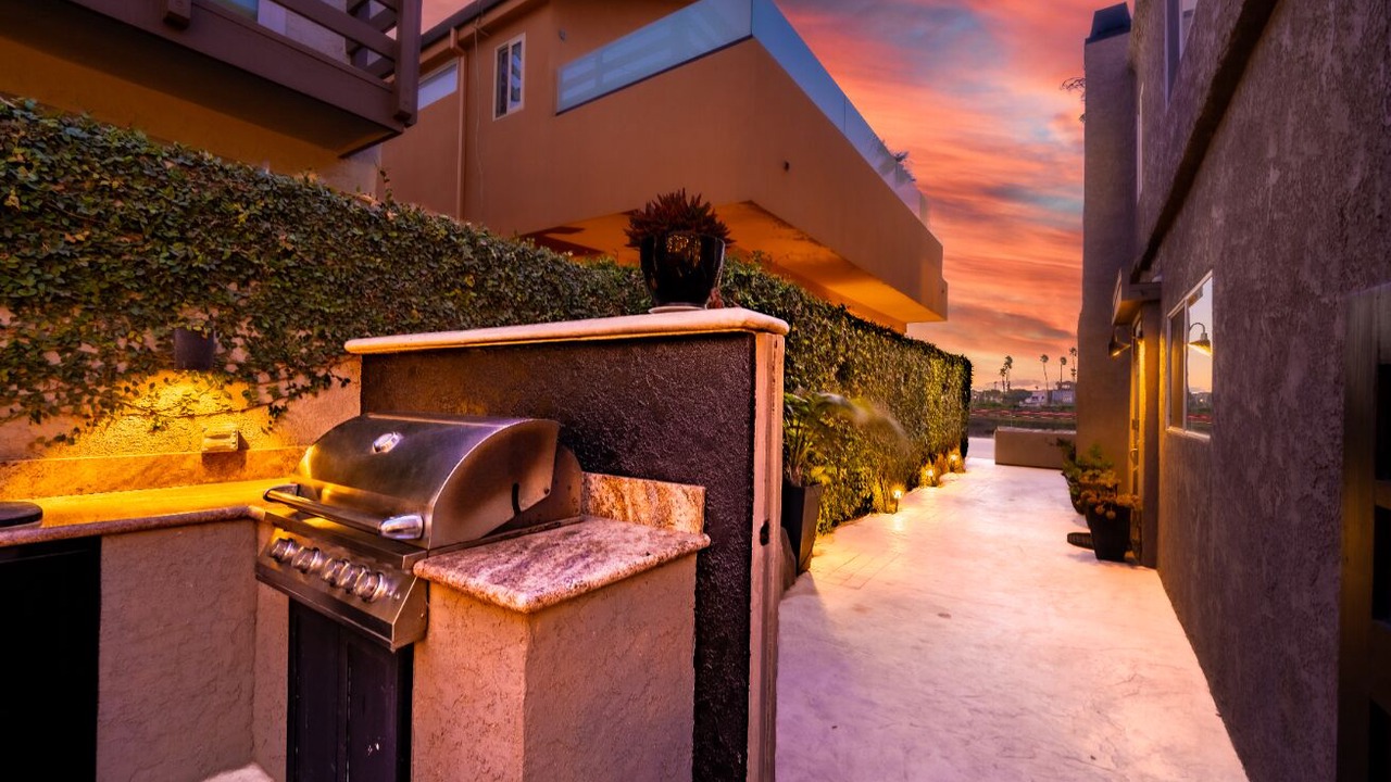 Photo of Patio Balcony in Silver Strand