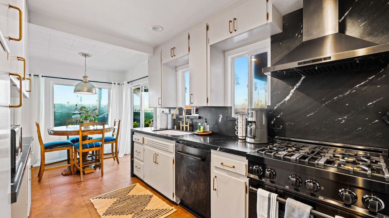 Photo of Kitchen in Silver Strand