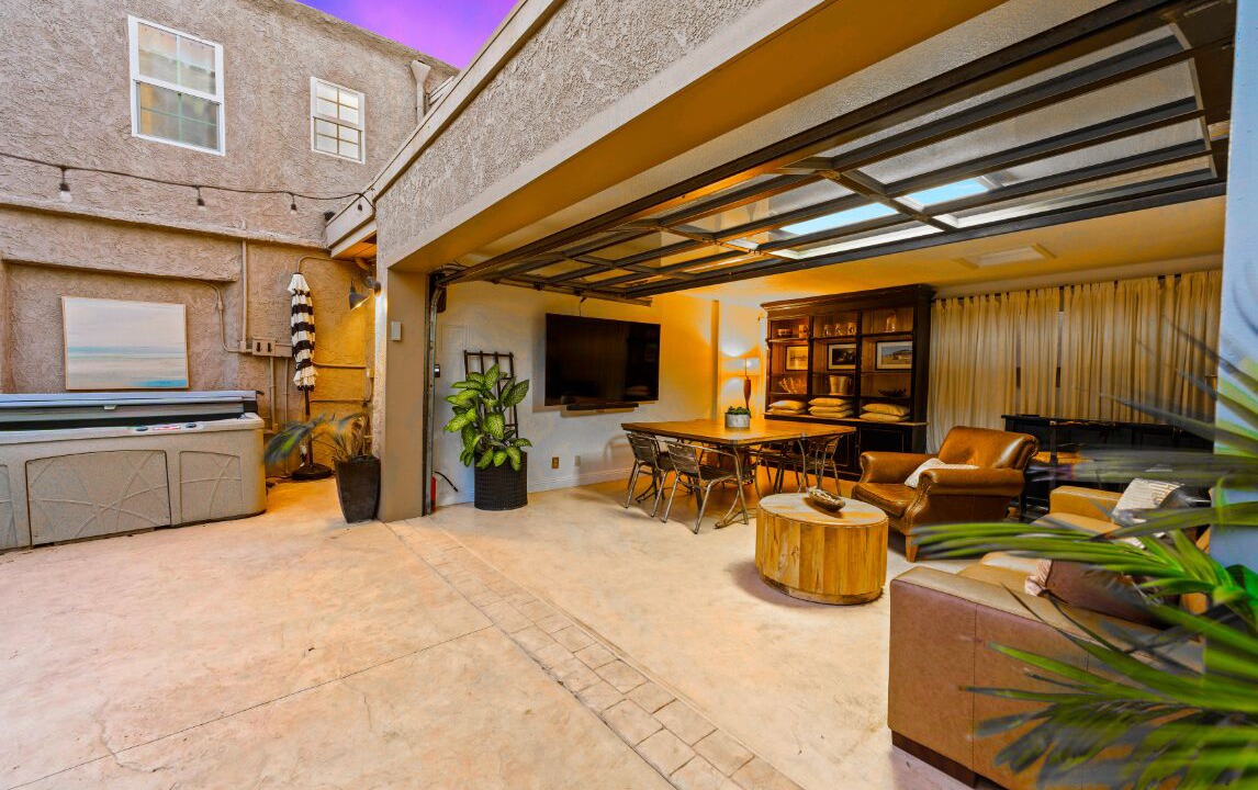 Photo of Patio Balcony in Silver Strand