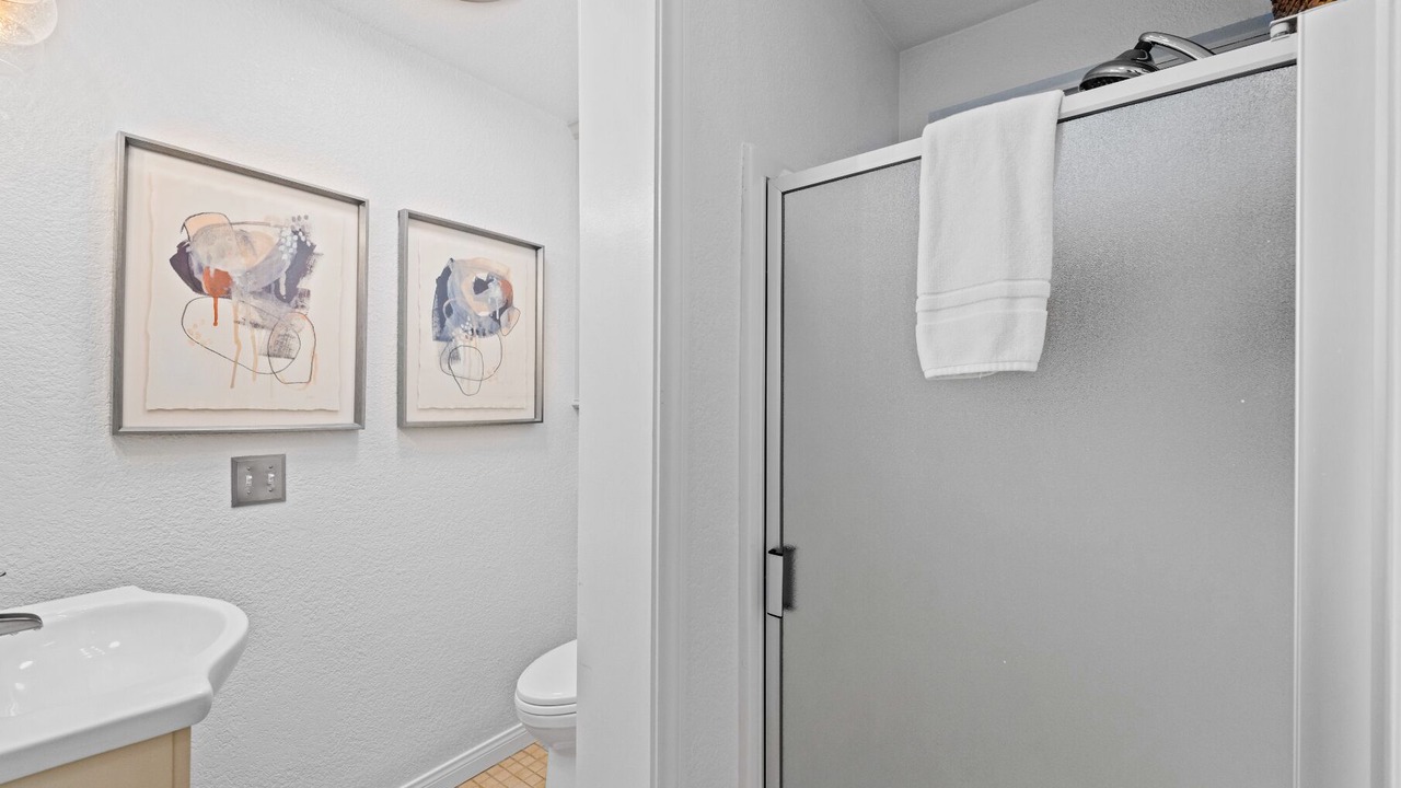 Photo of Bathroom in Silver Strand