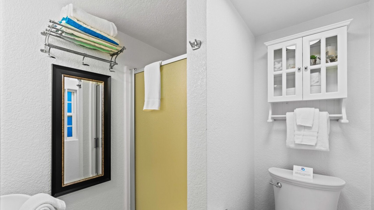 Photo of Bathroom in Silver Strand